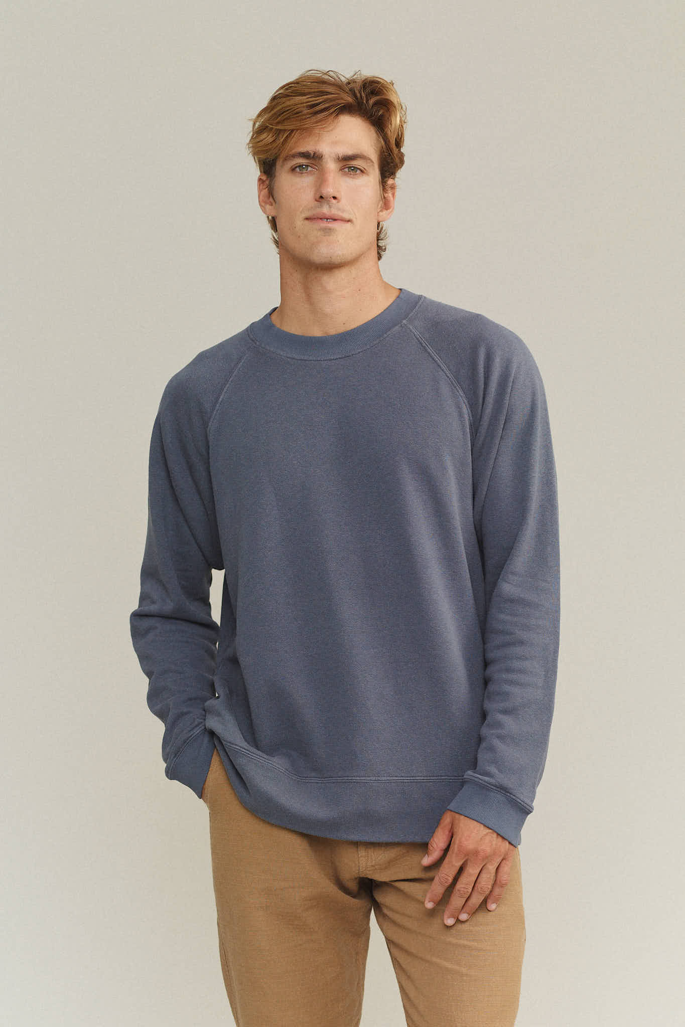 Sierra Raglan Sweatshirt